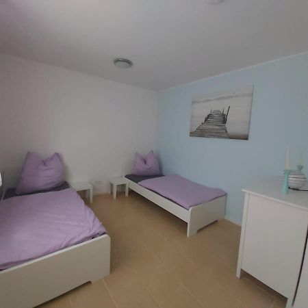 Am Bahnhof Ketzin Apartment Ngoại thất bức ảnh