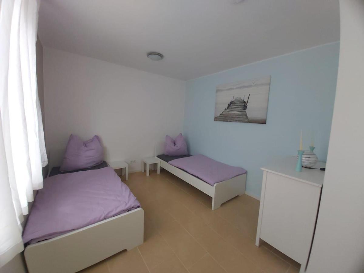 Am Bahnhof Ketzin Apartment Ngoại thất bức ảnh